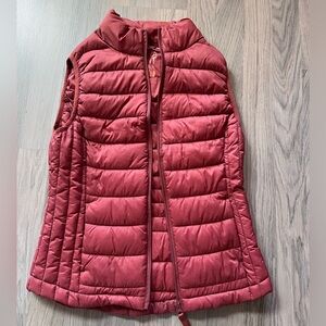 Packable ultra light vest